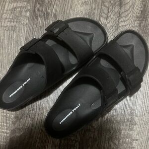 Princess Polly Black Double Strap Slides
